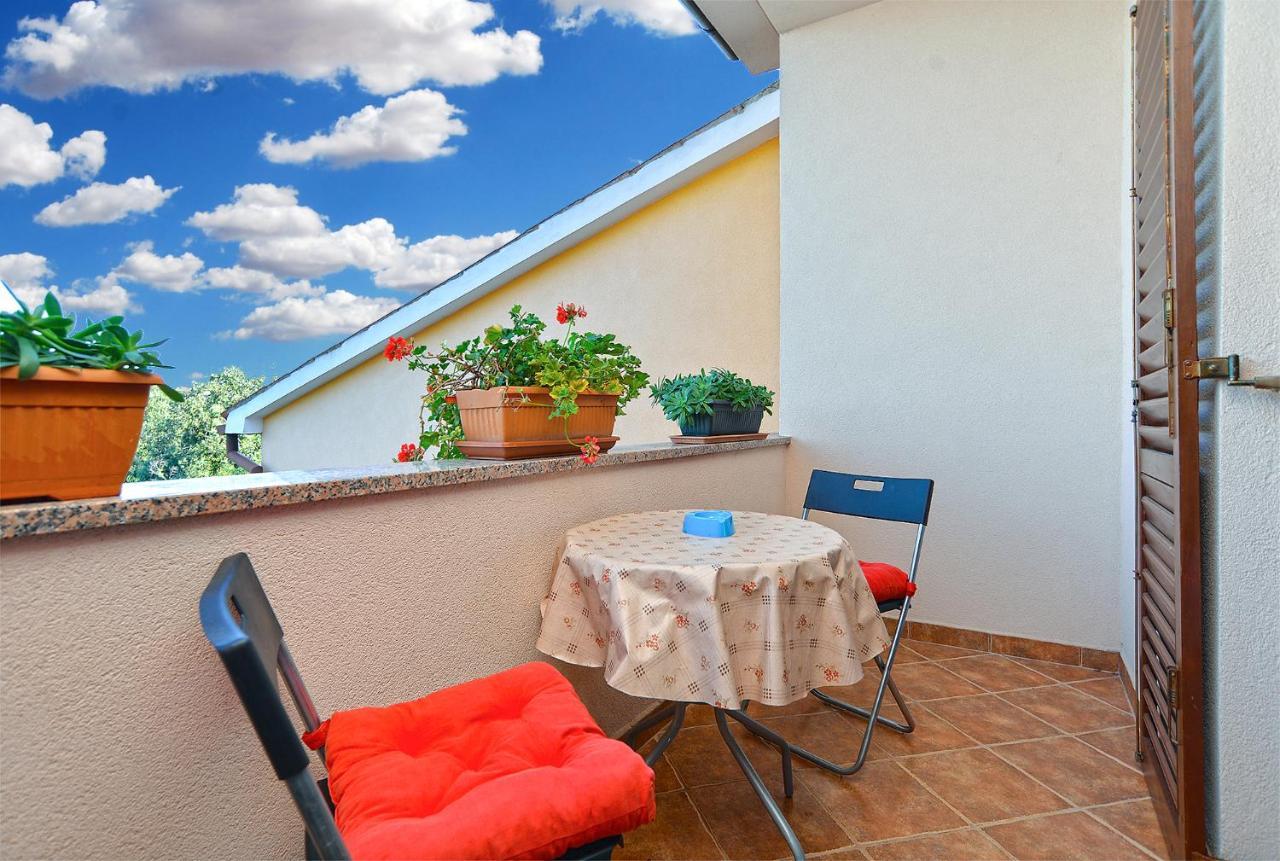 Apartment Puzar 295 Штинян Екстер'єр фото