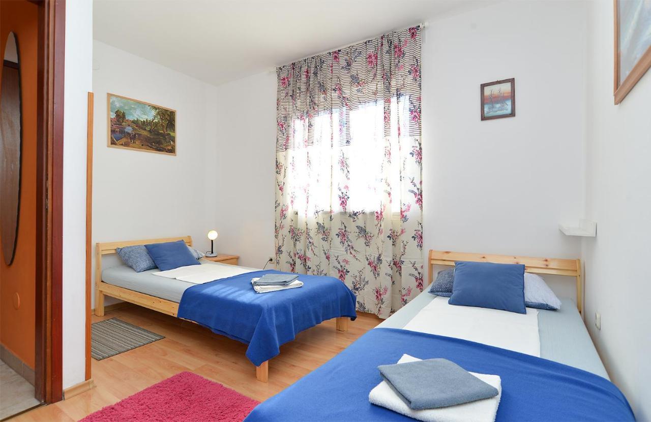 Apartment Puzar 295 Штинян Екстер'єр фото