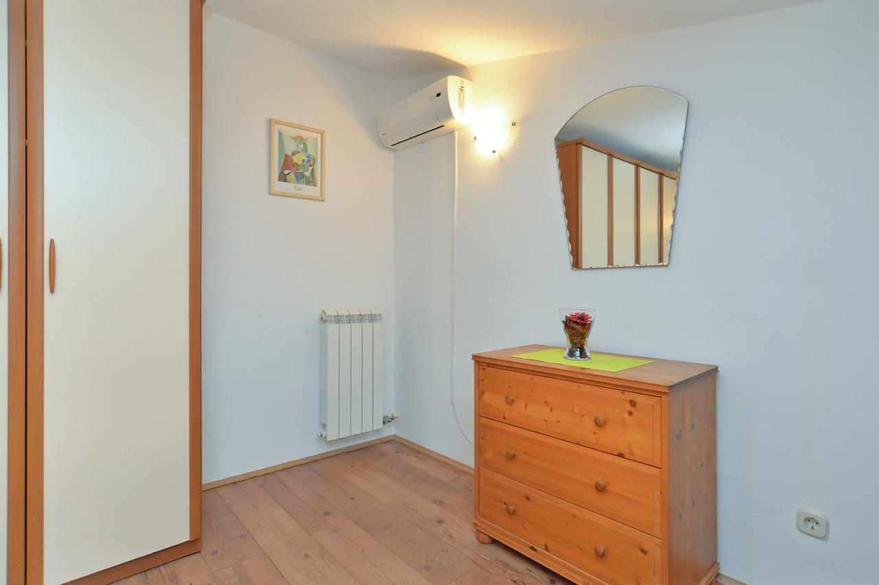 Apartment Puzar 295 Штинян Екстер'єр фото